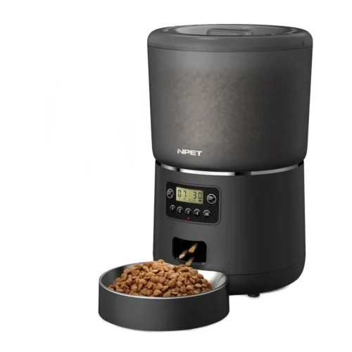 Automatic pet feeder